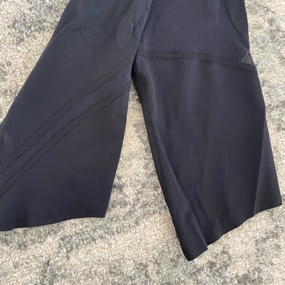Lululemon leggings - Picture 4 of 4